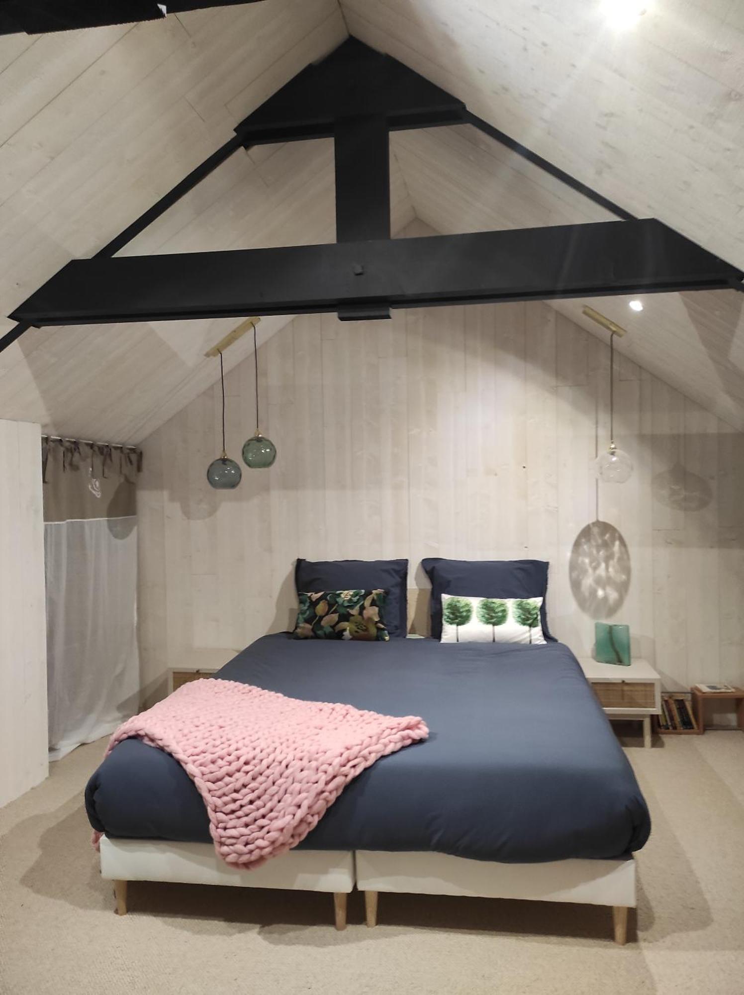 La Ville Es Riez Chambre D'Hotes Corseul 외부 사진