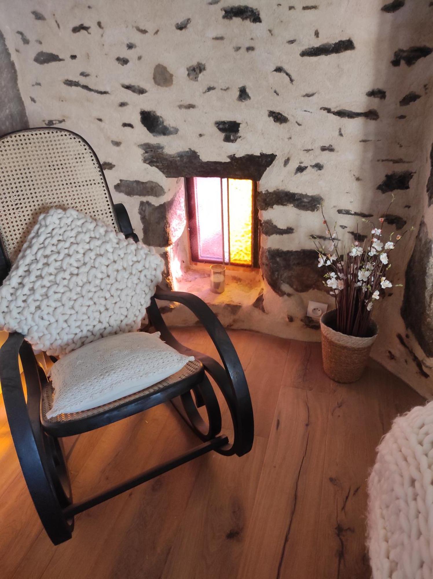 La Ville Es Riez Chambre D'Hotes Corseul 외부 사진